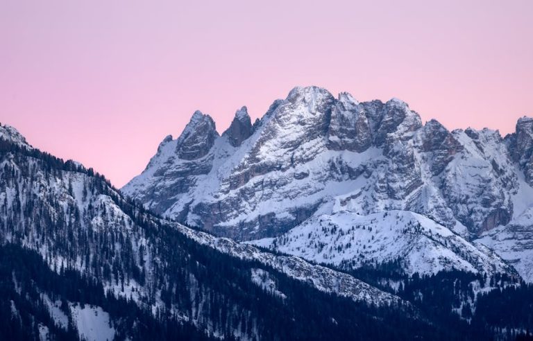 豪華遊艇價格的故事：深邃文化背後的冷靜剖析